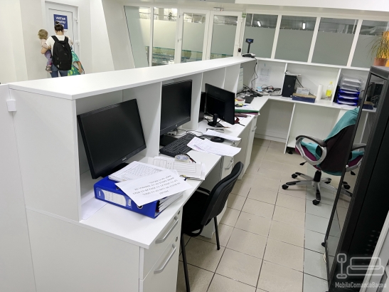 Mobilier recepție pentru bazinul olimpic Bacău – la comandă