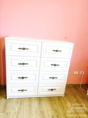 Dormitor copil din MDF vopsit, cu birou și spații ample de depozitare
