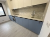 Bucătărie din MDF vopsit cu profile Gola, blat & contrablat – 4000 mm (Bacău)
