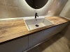 Mobilier baie la comandă – 3.250 mm, Traian (Bacău)
