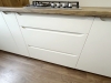 Bucătărie din MDF vopsit cu frezare mâner – 3.800 mm, feronerie Blum