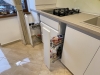 Bucătărie din MDF vopsit cu frezare mâner – 4,3 m lungime, feronerie Blum, Bacău