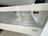 Mobilier bucătărie la comandă – MDF, blat și contrablat quartz, Bacău