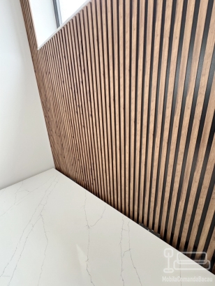 Mobilier hol din mdf furniruit – feronerie blum cu amortizare, Bacău