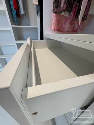Mobilier cameră dressing la comandă din PAL melaminat – feronerie Blum | Bacău