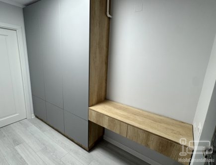 Mobilier hol din pal melaminat, 3000 mm – feronerie blum, Bacău