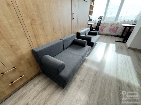 Ansamblu mobilier cu 2 paturi rabatabile si canapea