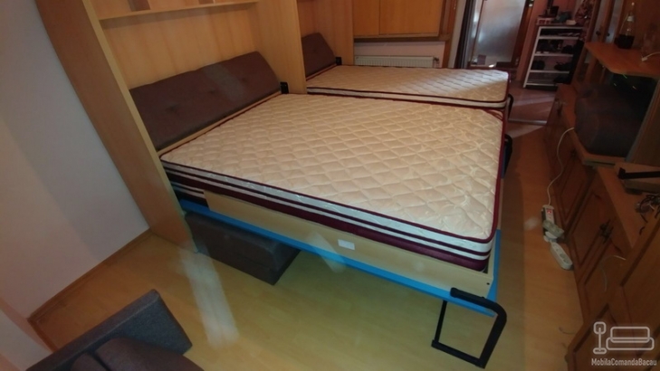 Living cu doua paturi rabatabile si canapea D 270