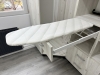 Cameră Dressing Multifuncțională cu Masă de Călcat Incorporată