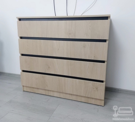 Mobilier dormitor la comandă – dressing cu uși glisante, pat rabatabil și comodă, Bacău