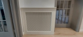 Mască calorifer din MDF vopsit – 900×180×870 mm (Bacău)