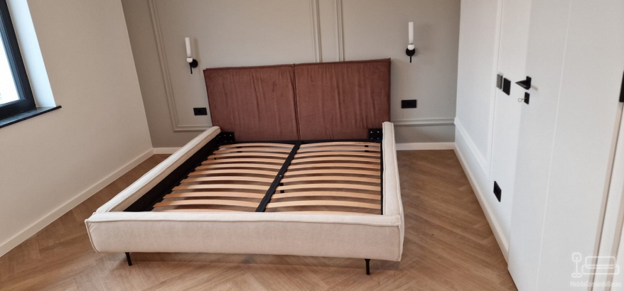 Pat tapițat cu somieră rabatabilă 200×160 – montaj în Bacău
