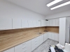Mobilier cabinet stomatologic din PAL, montat în Buhuși, județul Bacău