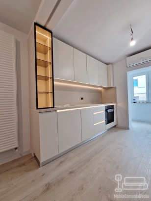 Mobilier bucătărie din PAL, realizat pe comandă în Bacău