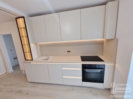 Mobilier bucătărie din PAL, realizat pe comandă în Bacău