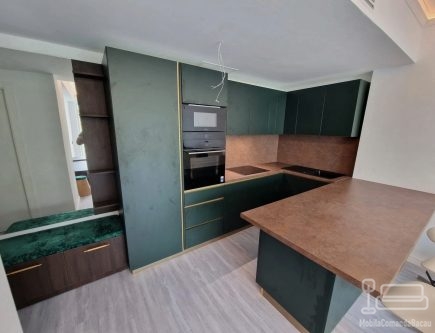 Bucătărie în Mamaia Nord, realizată pe comandă în complexul White Sea