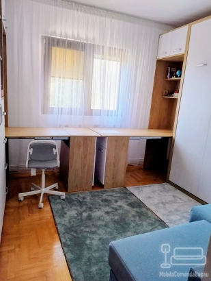 Dormitor cu pat rabatabil și canapea, realizat pe comandă în Bacău