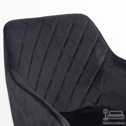 Scaun dining din catifea cu cadru metalic BUC 258 negru