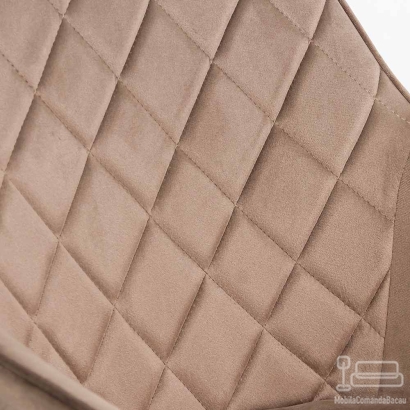 Scaun dining maro din catifea elegant si confortabil cu picioare stabile BUC 258