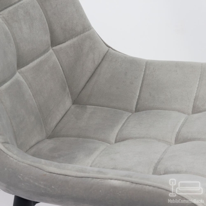 Scaun living din catifea si cadrul metalic  BUC 206 gri deschis