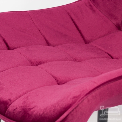 Scaun living din catifea si cadrul metalic  BUC 206 visiniu