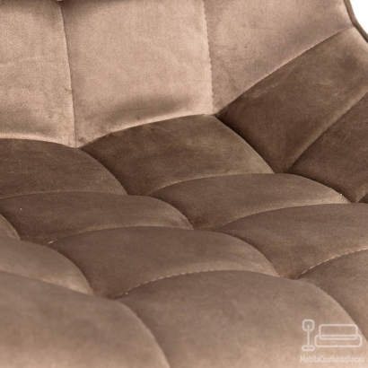 Scaun living din catifea si cadrul metalic  BUC 206 maro