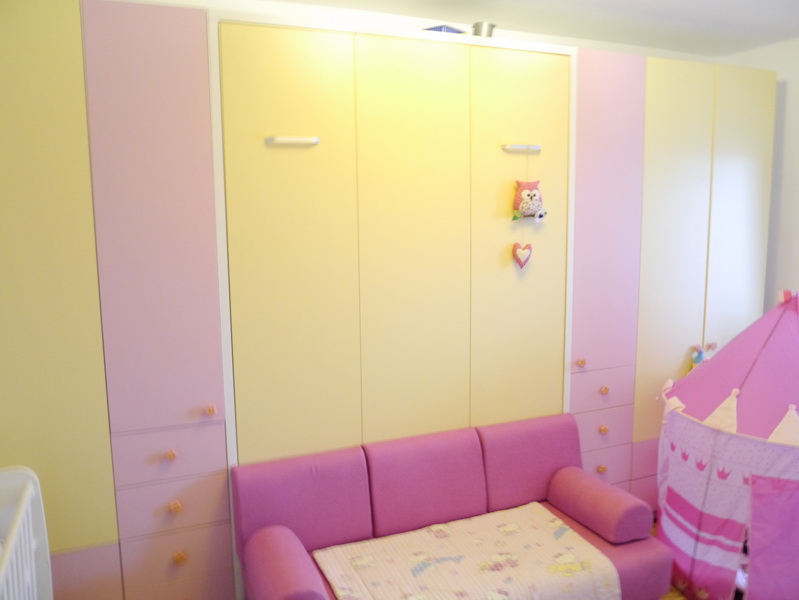Dormitor pentru Copil cu Pat Rabatabil si Canapea D 194